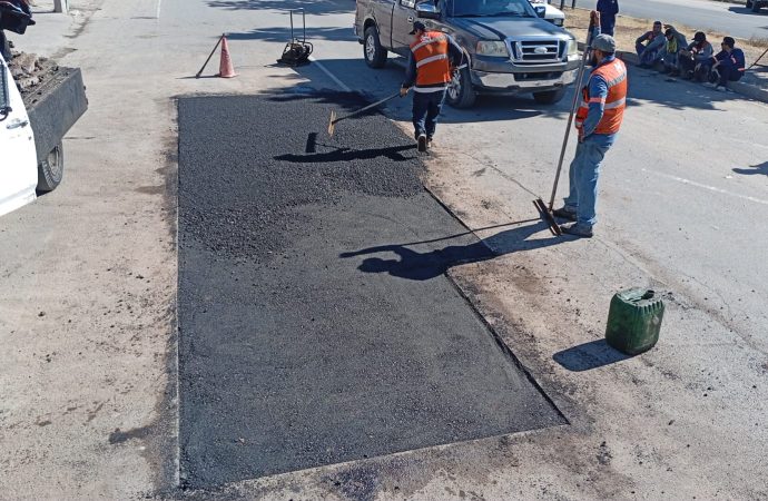 Continúa esta semana Ayuntamiento de Hermosillo con jornadas de bacheo
