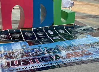 Realizan homenaje a víctimas del incendio en tienda Waldo’s