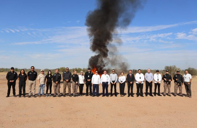 FGR incinera casi media tonelada de narcóticos en Sonora
