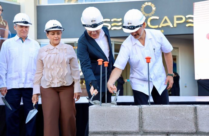 Durazo impulsa a San Carlos como potencia turística con el inicio de torre de lujo