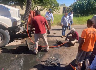 Retiran bloqueo en tubería sanitaria provocado por toallitas húmedas