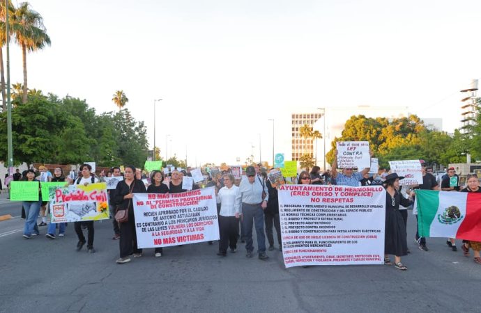 Ciudadanos marchan para exigir justicia por las víctimas en Waldos