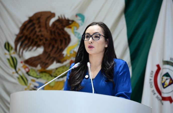 Propone Iris Sánchez priorizar becas para hijas e hijos de trabajadores agrícolas