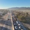 Protesta de trabajadores bloquea carretera en Nogales