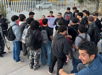 Funcionarios de Nogales golpean a patinetos