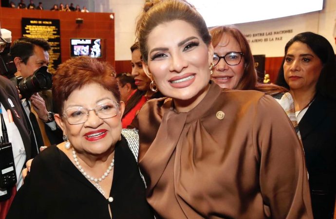 Senadora Lorenia Valles celebra nombramiento de Ernestina Godoy como Fiscal General de la República