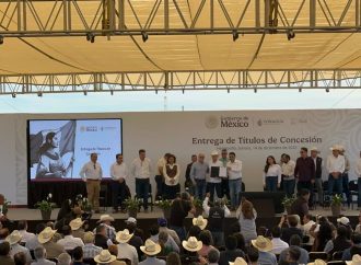 Durazo y Conagua entregan títulos de concesión y arrancan ordenamiento del agua en Sonora