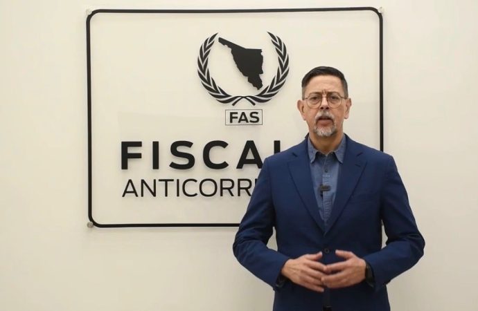 “Hay pruebas, no persecución; está desesperado”: Fiscalía Anticorrupción responde a Ernesto de Lucas