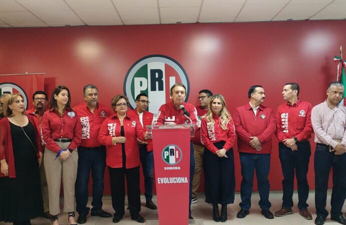 Estamos construyendo y haciendo política con Astiazarán: PRI
