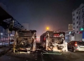 Irán Advierte A Sus Vecinos Que Podría Atacar Bases De EU En Caso De Una Agresión