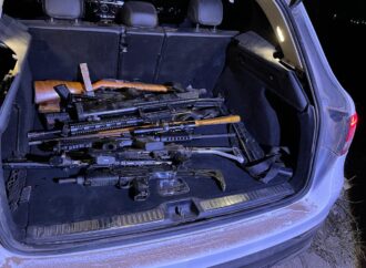 Asegura Gabinete de Seguridad de Alfonso Durazo arsenal de alto poder en vehículo robado en Navojoa