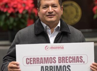 Impulsará Jacobo Mendoza su propuesta de que todas las escuelas cuenten con una biblioteca