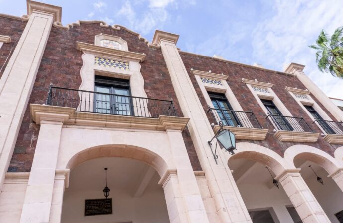 Regresarán más de 26 mil estudiantes de la UNISON el lunes