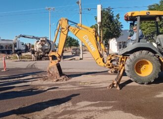 Realiza Oomapasc trabajos de reparación sanitaria en colonia Alameda