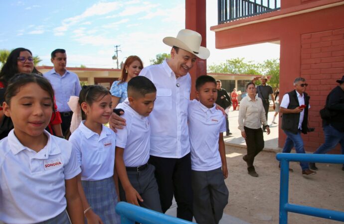 Durazo garantiza uniformes escolares a tiempo: amplía plazo de actualización de tallas