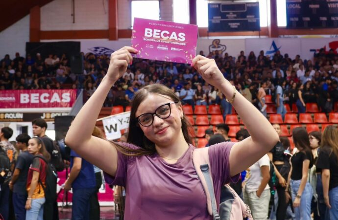 Este 19 y 20 de enero se pagará la beca de estudiantes universitarios