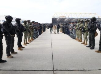 Trasladan a EE. UU. a 37 operadores criminales de alto impacto.