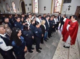 Reconoce gobierno municipal el esfuerzo de sus policías.