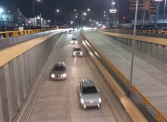 Comerciantes confían en paso a desnivel