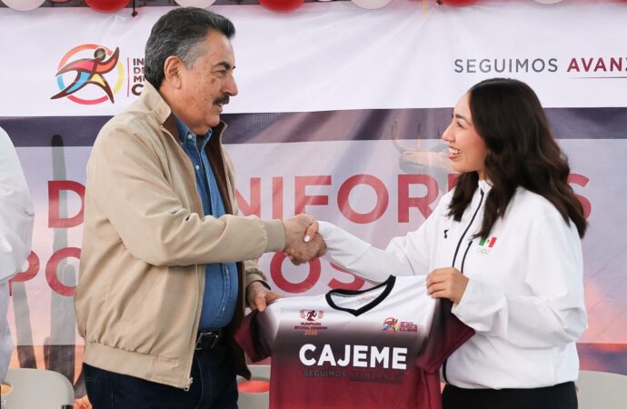 Abandera presidente municipal a delegación cajemense rumbo a la Olimpiada Estatal CONADE 2026