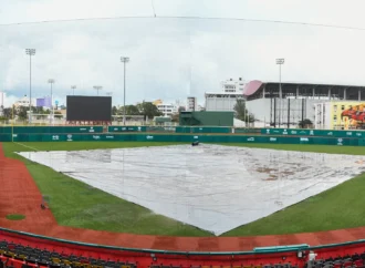 Partido entre Naranjeros Softbol y El Águila de Veracruz se pospone por lluvia