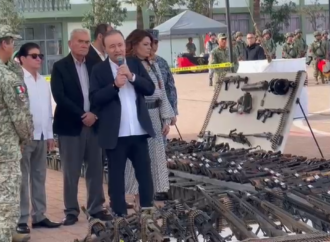 Destruyen armas incautadas al crimen organizado en Sonora.