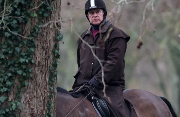 Detienen al expríncipe Andrés en Reino Unido por posible mala conducta relacionada con el caso Epstein