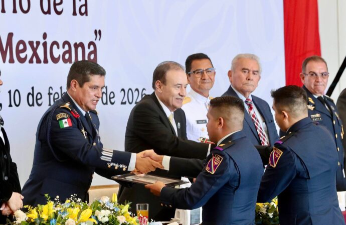 Encabeza Gobernador Durazo conmemoración del 111 aniversario de la Fuerza Aérea Mexicana