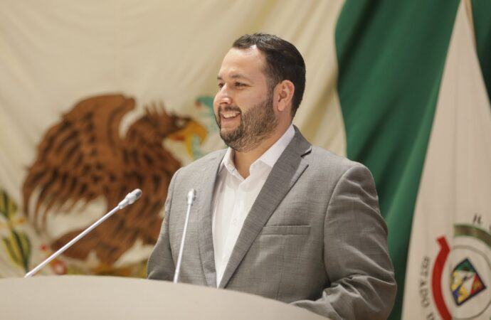 Solicita Manuel Scott transporte gratuito para estudiantes