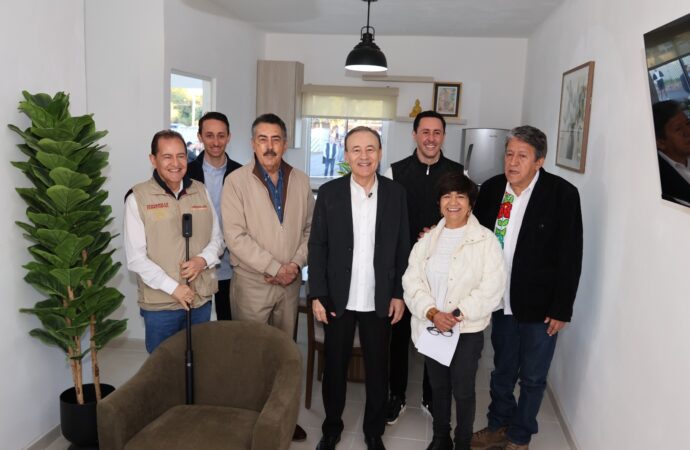 Entregan primeras 48 Viviendas del Bienestar en Cajeme