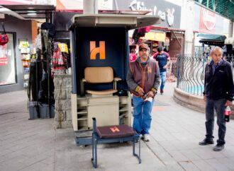 Equipa Toño Astiazarán a boleros con décadas en el oficio en Hermosillo