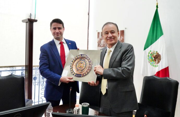 Durazo posiciona al Puerto Guaymas en el centro de la agenda energética en alianza con EE. UU.