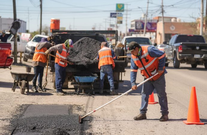 Realiza Ayuntamiento de Hermosillo trabajos de rehabilitación en 14 vialidades
