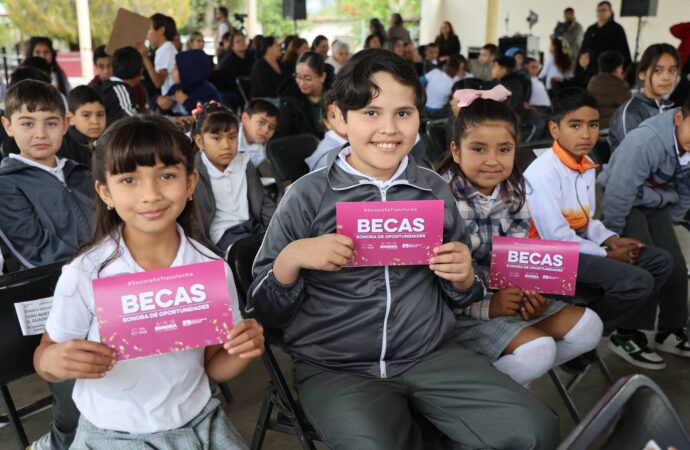 Durazo impulsa infraestructura y educación en municipios de Sonora.