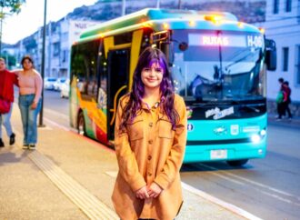 Ofrece H Bus traslados gratuitos a estudiantes universitarios con cero emisiones contaminantes