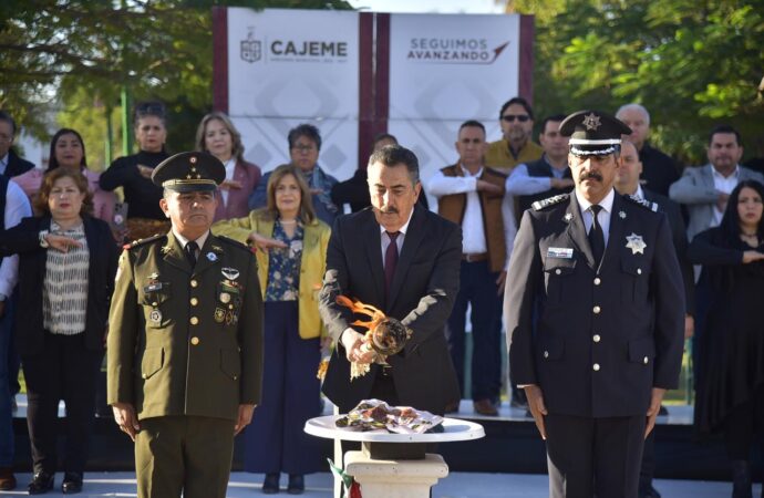 “El desfile fue el más concurrido de Cajeme”: Lamarque destaca alta participación en el Día de la Bandera