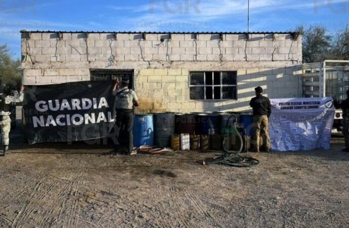 Aseguran más de dos mil litros de diésel en operativo en Sonora