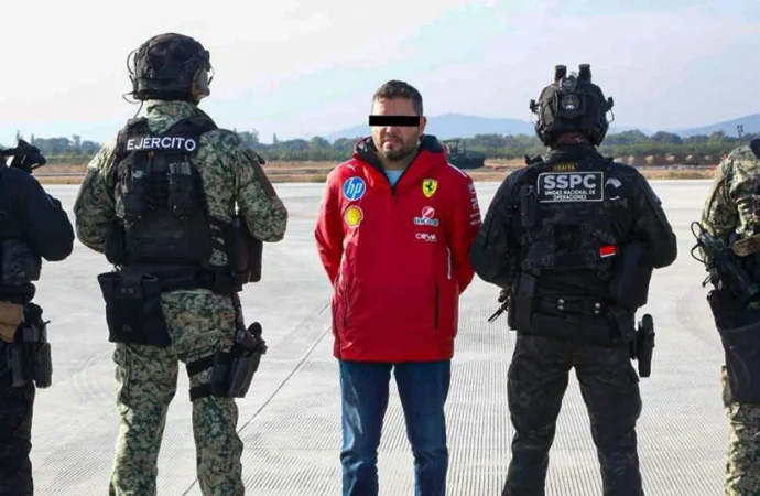 Alcalde de Tequila, Jalisco, detenido por presunta red de criminalidad y extorsión