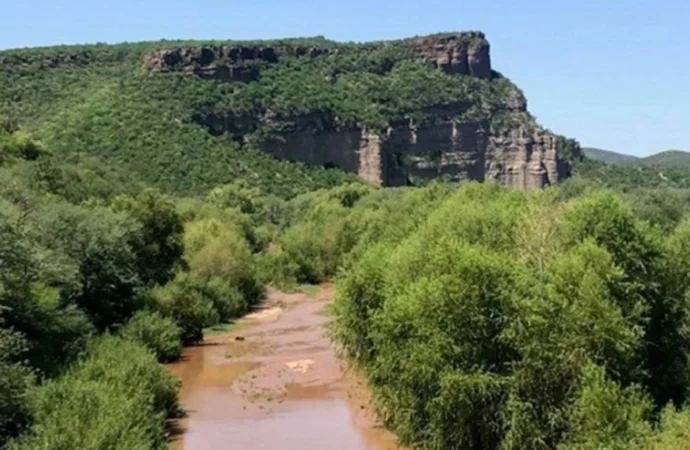 Semarnat inicia muestreo de metales pesados en el río Sonora tras derrame de 2014