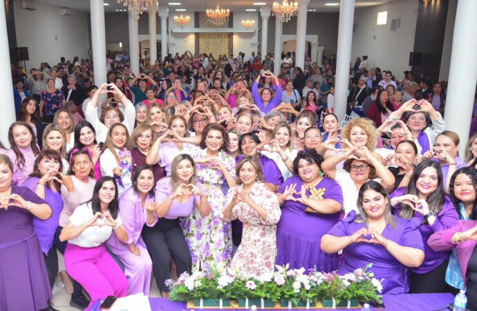 Las mujeres son el motor de la transformación: Lorenia Valles