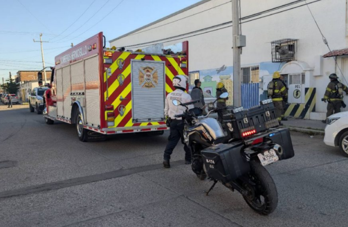 Olor a plástico quemado moviliza a bomberos en guardería del Centro de Hermosillo