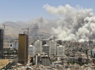 Misiles iraníes azotan Tel Aviv