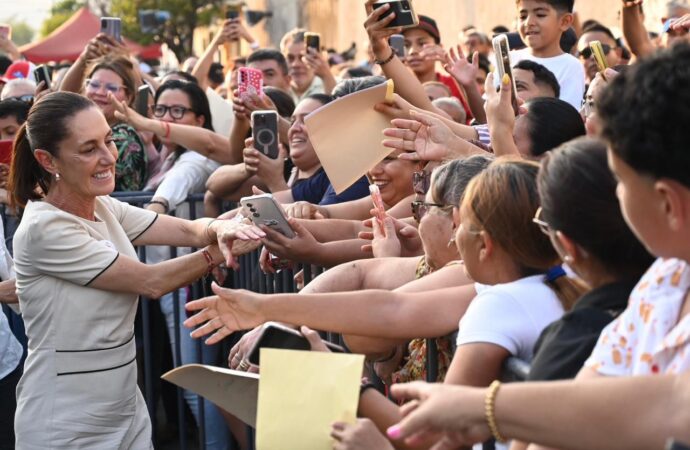 Presidenta Claudia Sheinbaum fortalece apoyos a mujeres en gira por Colima y Nayarit