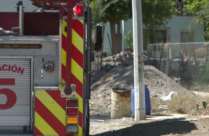 Hallazgo de químicos detrás de escuela en Hermosillo activa alerta y revisión de autoridades