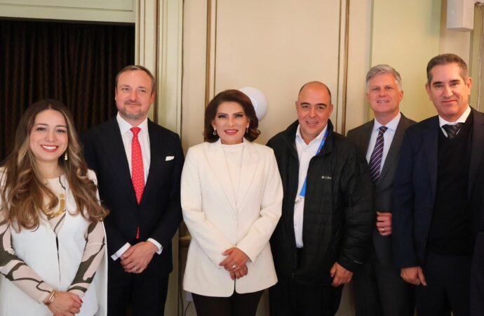 “Sonora es el corazón minero de México”: Lorenia Valles en diálogo de CAMIMEX en PDAC 2026