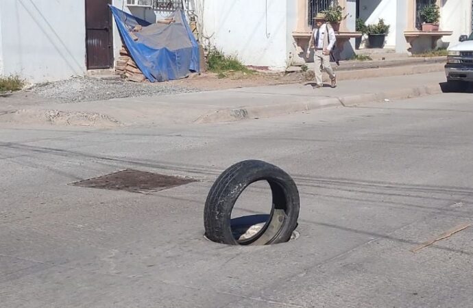 Alcalde de Cajeme pide evitar tirar objetos al drenaje y cumplir con pagos de servicios