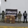 Ejército asegura 18 paquetes con presunta marihuana en La Colorada