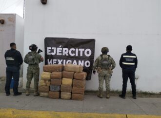 Ejército asegura 18 paquetes con presunta marihuana en La Colorada