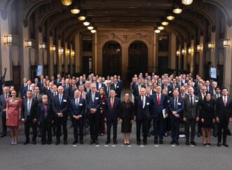 Presidenta Claudia Sheinbaum recibe a más de 100 directores y directoras ejecutivos de empresas nórdicas en Palacio Nacional