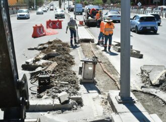 Trabaja Ayuntamiento de Hermosillo en mejorar vialidad en calle Rosales